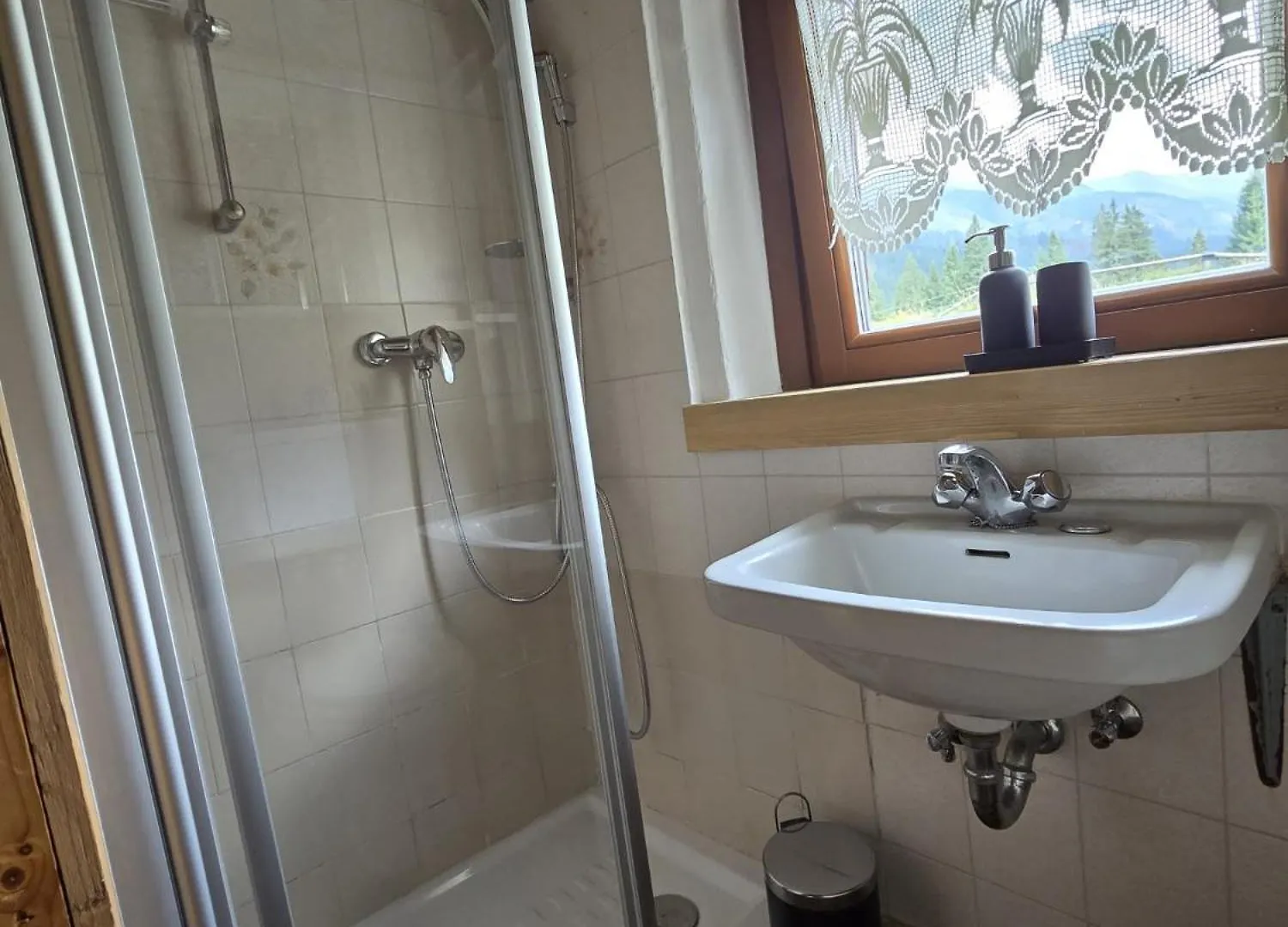 Apartment Famiglia De Zolt - Bucaneve San Pietro di Cadore